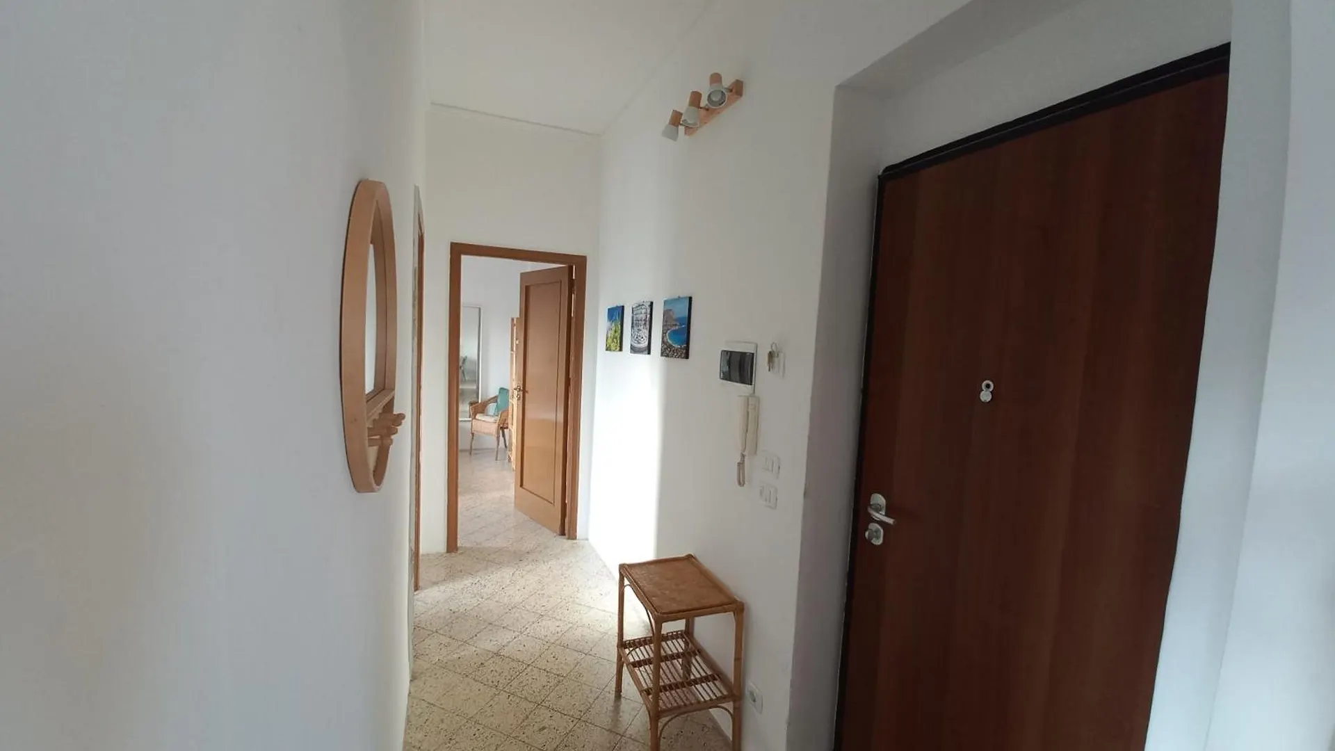 Spacious Apartment With Mountain Panorama Palermo